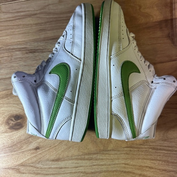 Nike Gray and White Sneakers - Picture 9 of 15